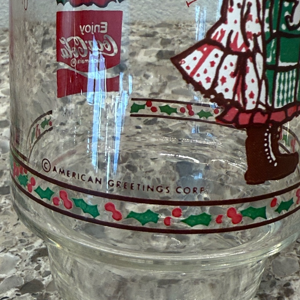 Holly Hobbie and Robby Coke Christmas Glasses - Picture 9 of 9
